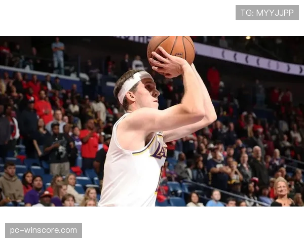 复盘特鲁瓦唯一进球：一次经典的边中边配合撕开对手防线